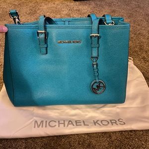 Michael Kors Jet Set Saffiano Leather Tote Bag